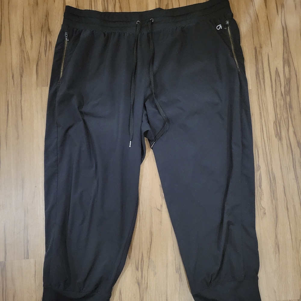 💜Gap Fit loose Capris Size XL
